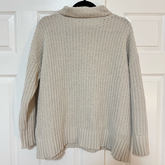 Aerie Knit Cream Turtleneck Sweater in Extra Small - Picture 6 of 7